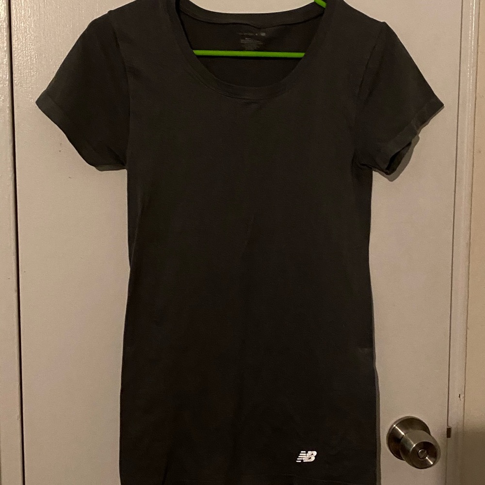 New balance athletic shirt